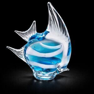 Source Unknown Blue and White Glass Fish Decor